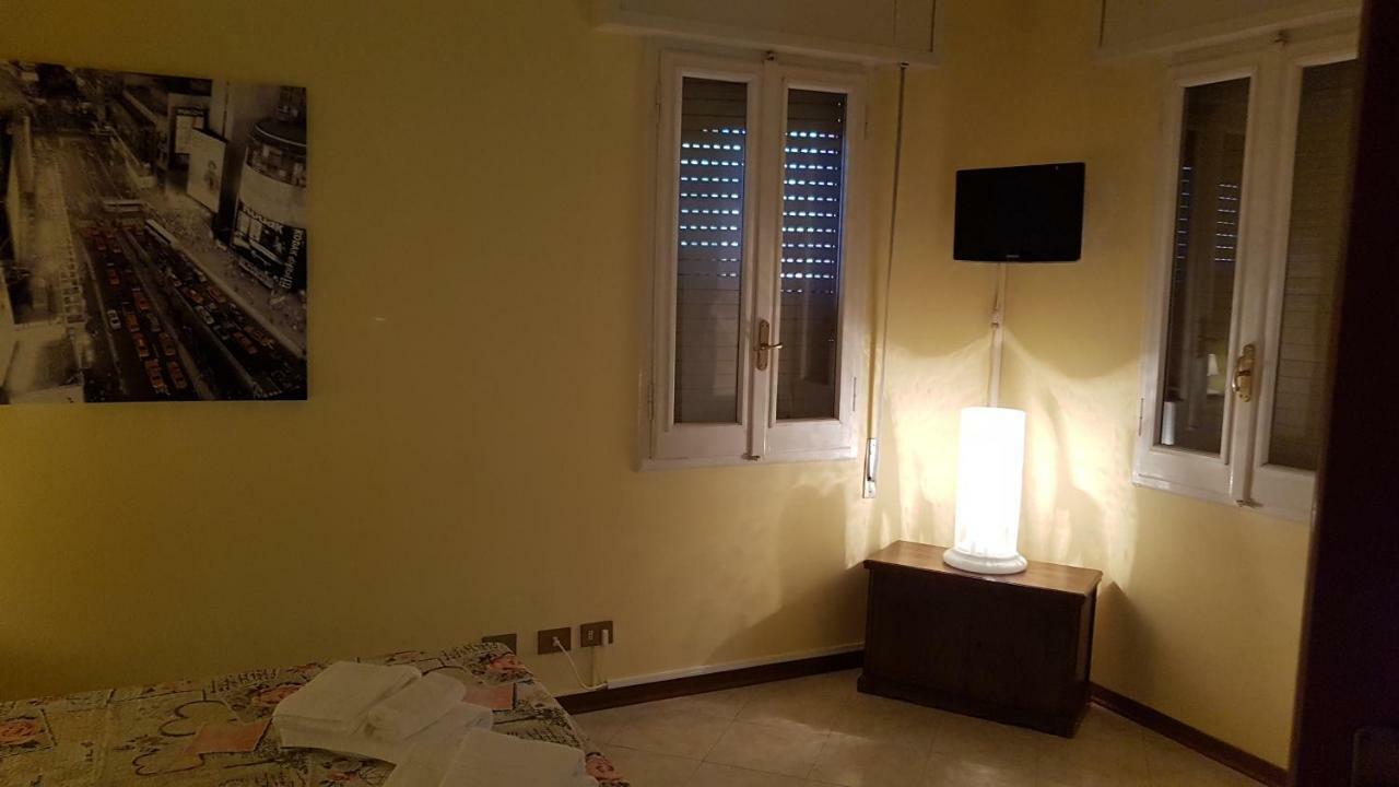 Room&Breakfast Passo Buole Reggio nell'Emilia Esterno foto